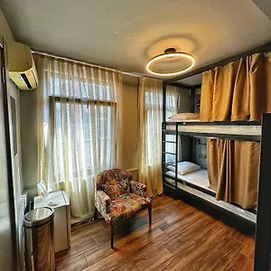 Nomad Karakoey , Istanbul Turkey